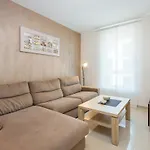 Apartment Sofovic - Walk To Arena, Free Garage Parking