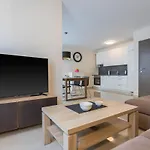 Apartment Sofovic - Walk To Arena, Free Garage Parking Pula